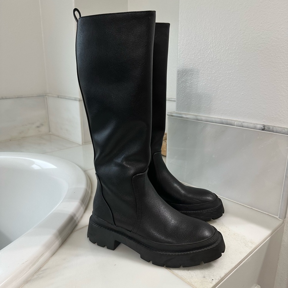 American Eagle Outfitters Black Heeled Boots Classic Design